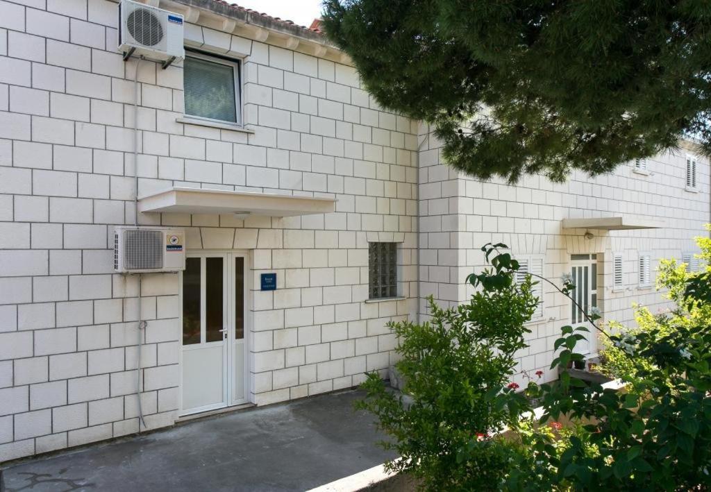 Apartment & Room Braica Dubrovnik Bagian luar foto
